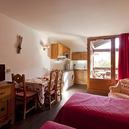 Cybele Apartment